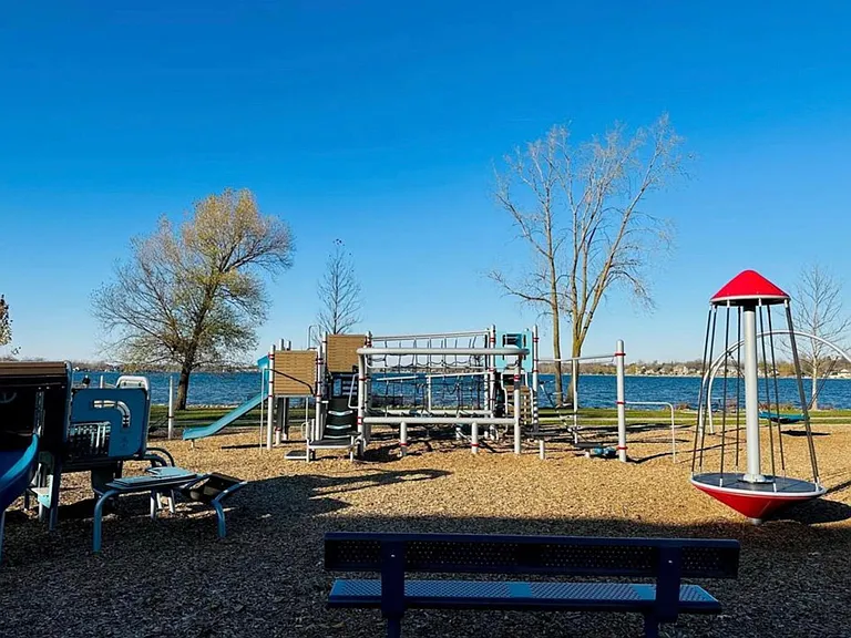 28373 Carlton Way Dr — Photo 17