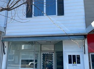 206 S Oak St, Mount Carmel, PA 17851