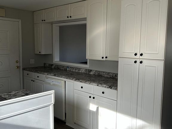 4th image of 4743 Brown Rd