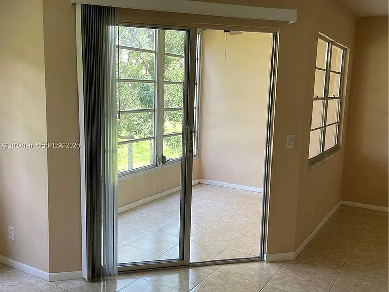 12800 SW 7th Ct #304G — Photo 4