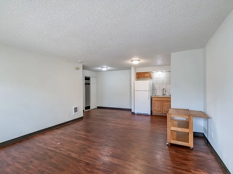 540-Oakvilla — Photo 13