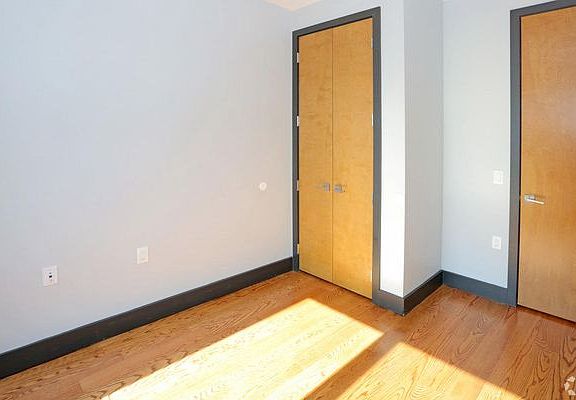 5th image of 15 Cedar St #5E