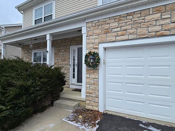 2nd image of 7860 Headwater Dr
