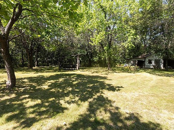 3rd image of 3027 Dade School Rd