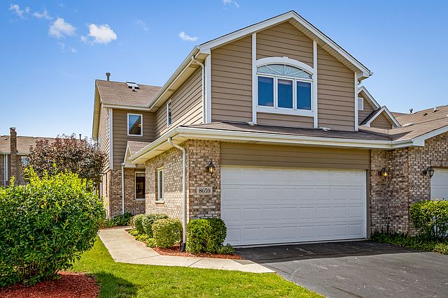 1st image of 8659 Ballycastle Ln