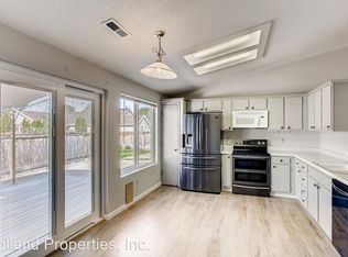 236 S Linden St, Cornelius, OR 97113