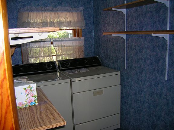 laundry room off kitchen