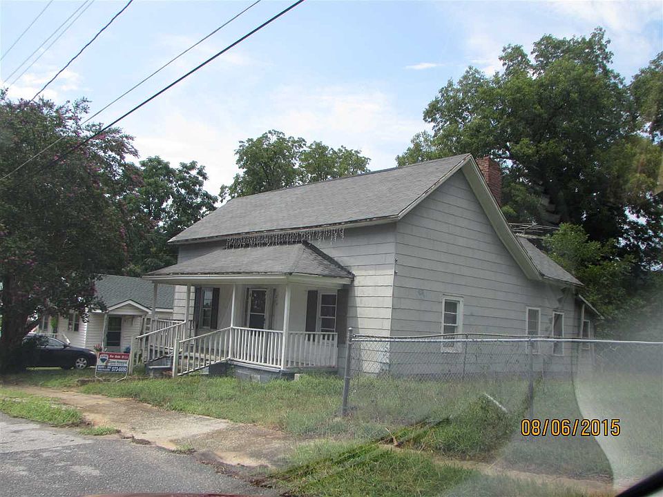 2nd image of 218 Depot St