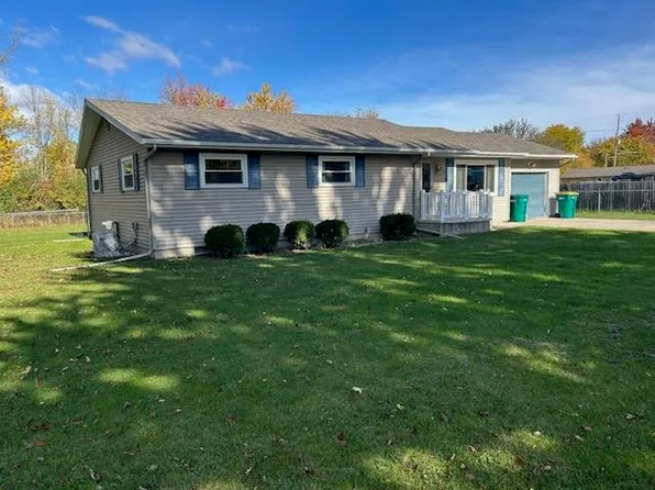 2534 Claude Dr, Bay City, MI 48708