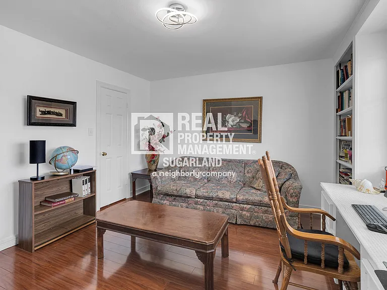 4410 Heatherwilde St — Photo 24