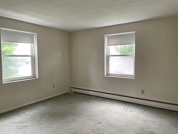 3rd image of 449 Sea St #4A