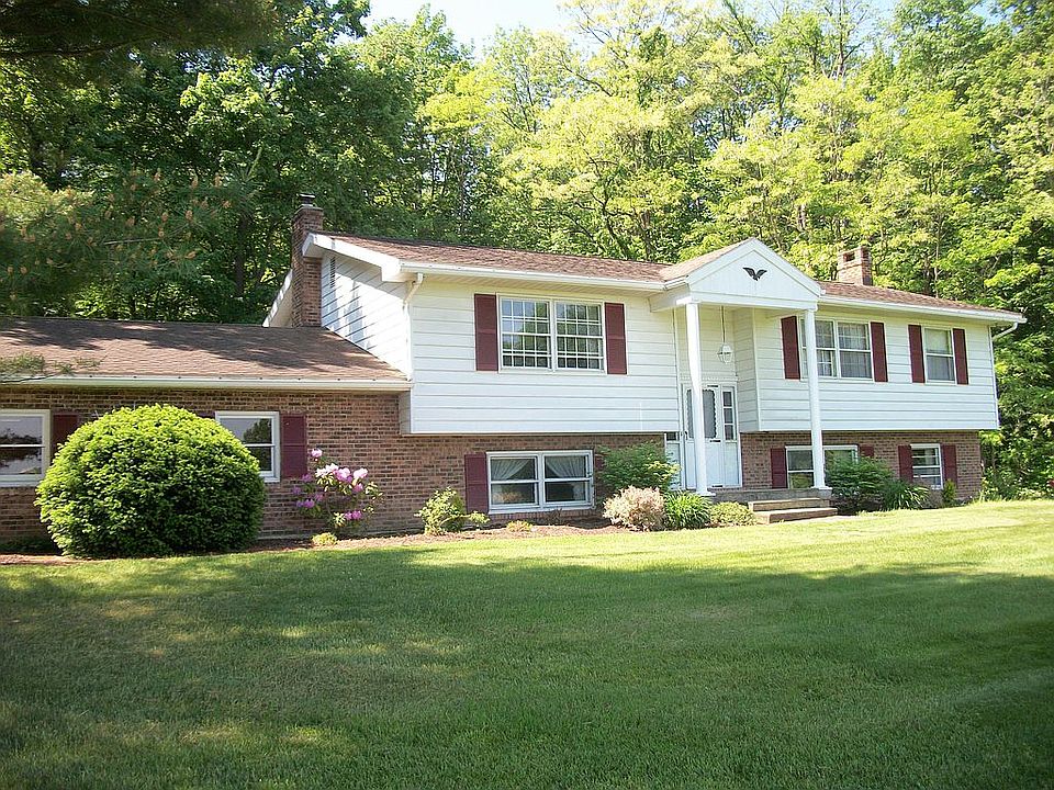 1st image of 117 Hillside Dr