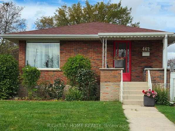 462 Madison Ave, Oshawa, ON L1J 2P6
