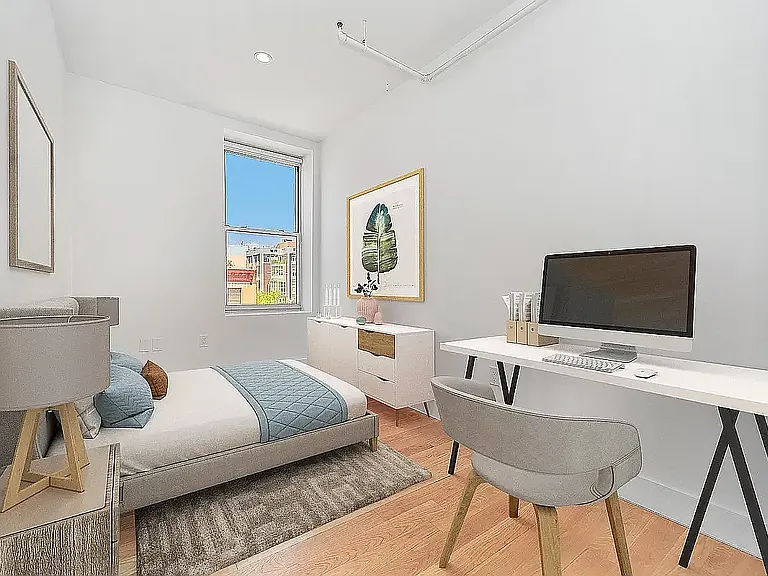 347 Lorimer St #3 — Photo 9