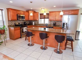 97 Avery St, Springfield, MA 01119