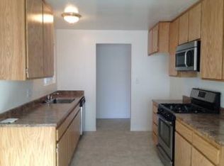 7659 Adrian Dr, Rohnert Park, CA 94928