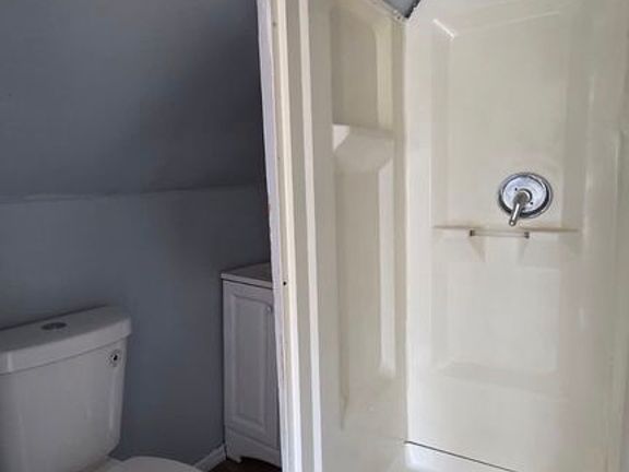 4th image of 257 S 11th St #2C
