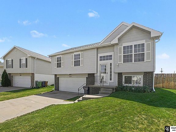 3rd image of 14515 S 28th Cir
