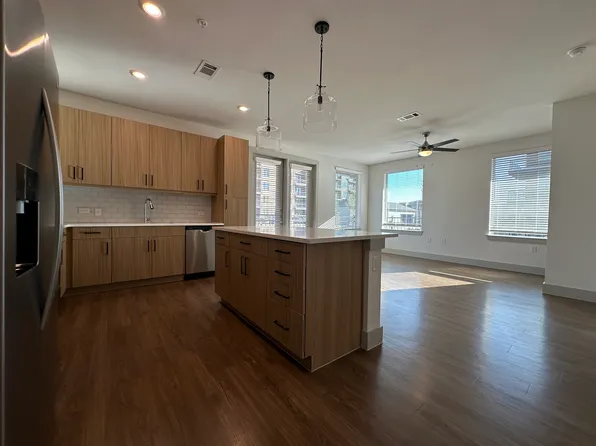 (undisclosed Address), Austin, TX 78748