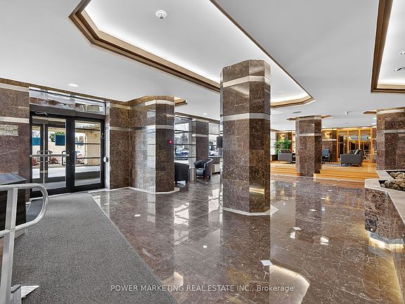4th image of 2760 Carousel Cres #1204