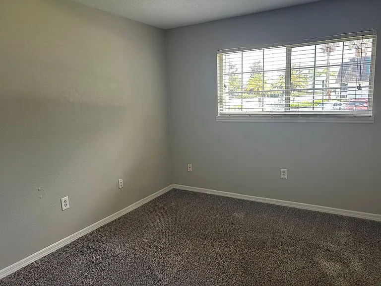 1695 Lee Rd #A103 — Photo 11