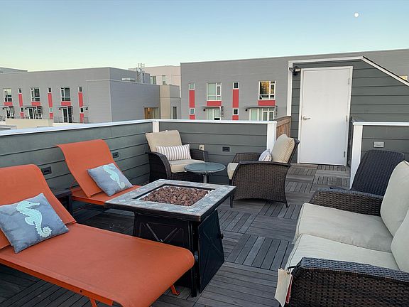 2nd image of 56 Ringold St APT 1