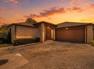 1516 Beaconshire Rd, Houston, TX 77077