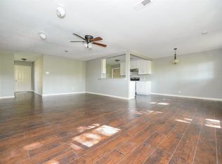 11722 Sagedowne Ln, Houston, TX 77089