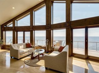 46 Bay Rd, East Patchogue, NY 11772