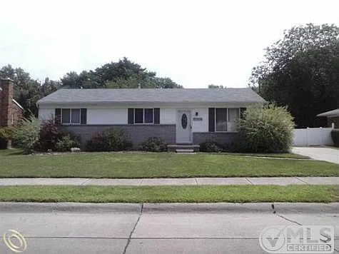 21410 Masch Ave photo 1