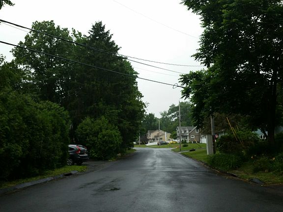 4th image of 5 Homestead Ln