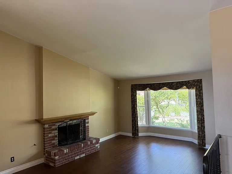 9641 Hidden Farm Rd — Photo 3
