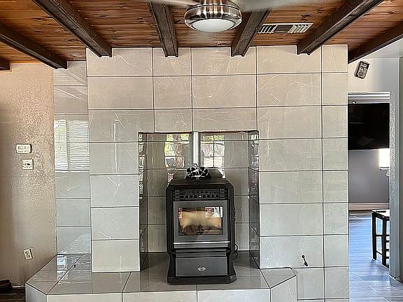 New pellet stove & tile