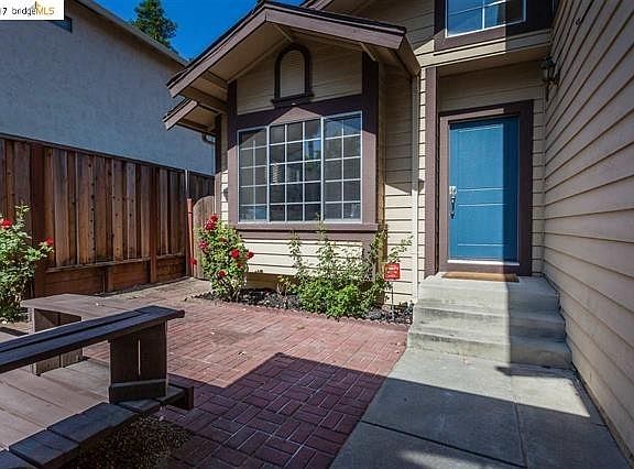 4th image of 2708 Clover Ct