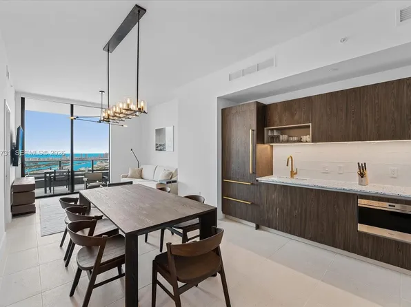 159 NE 6th St #4815, Miami, FL 33132