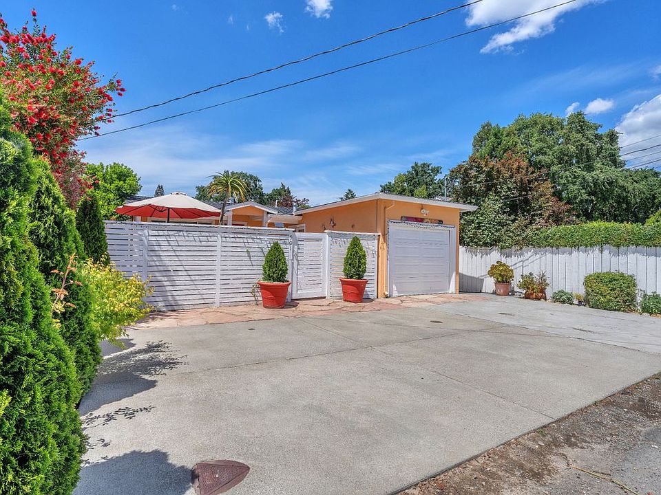 1st image of 501 Boyes Blvd