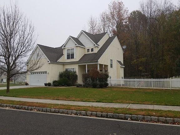 2nd image of 108 Penn Beach Dr