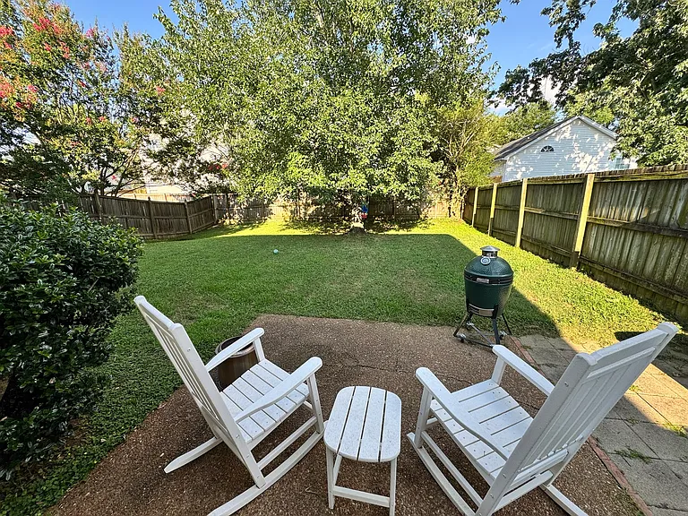 7037 Penbrook Dr — Photo 22