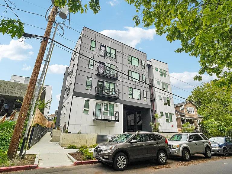 Brand-New Studio Near UW | Furnished Options & Luxury Amenities at Graceland Apartments Seattle — Photo 91