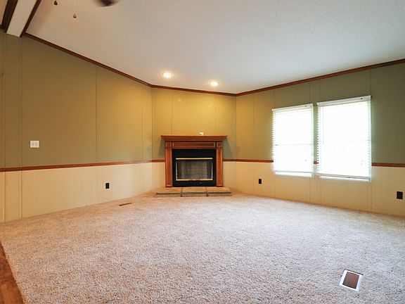 4th image of 228 Adolphus Rd