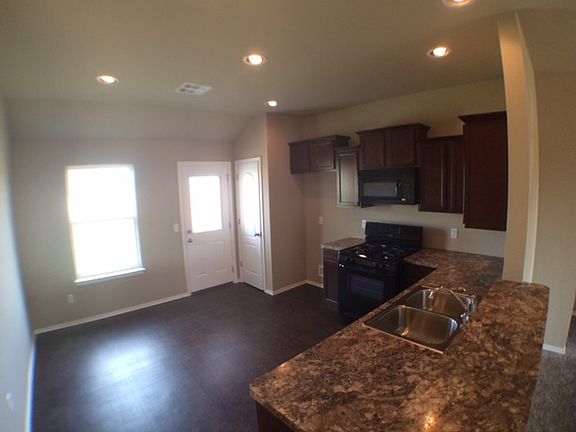 5th image of 11713 NW 135th St