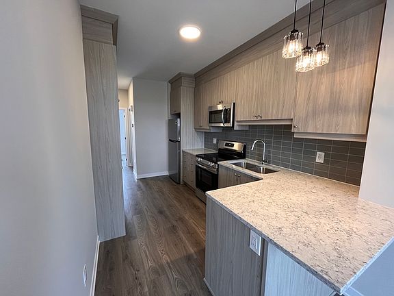 3rd image of 142 Conservancy Dr #C