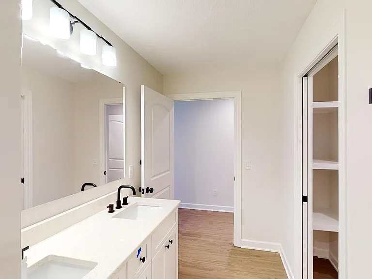 828 Dailey Pl — Photo 18