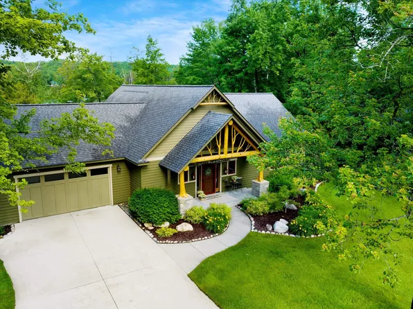 7249 Blue Lake Rd NE, Kalkaska, MI 49646