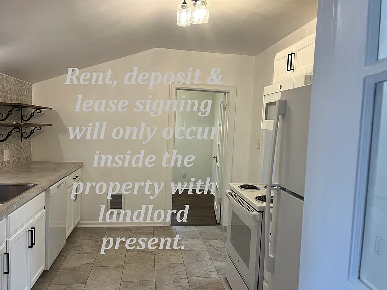 1102 E Liberty Ave — Photo 6