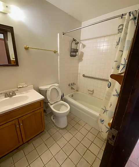 3538 W Jolly Rd #UPPER — Photo 8
