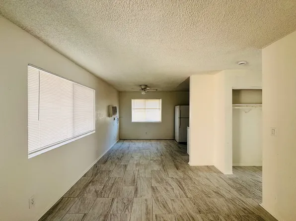 20949 83rd St APT 1, California City, CA 93505