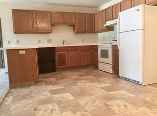 3484 S 92nd St, Milwaukee, WI 53227