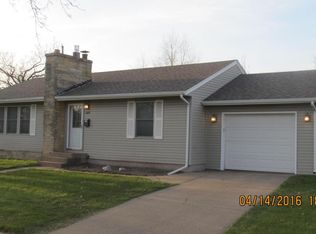 2205 Johnson St, La Crosse, WI 54601