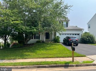 9306 Laurie Ct, Manassas Park, VA 20111